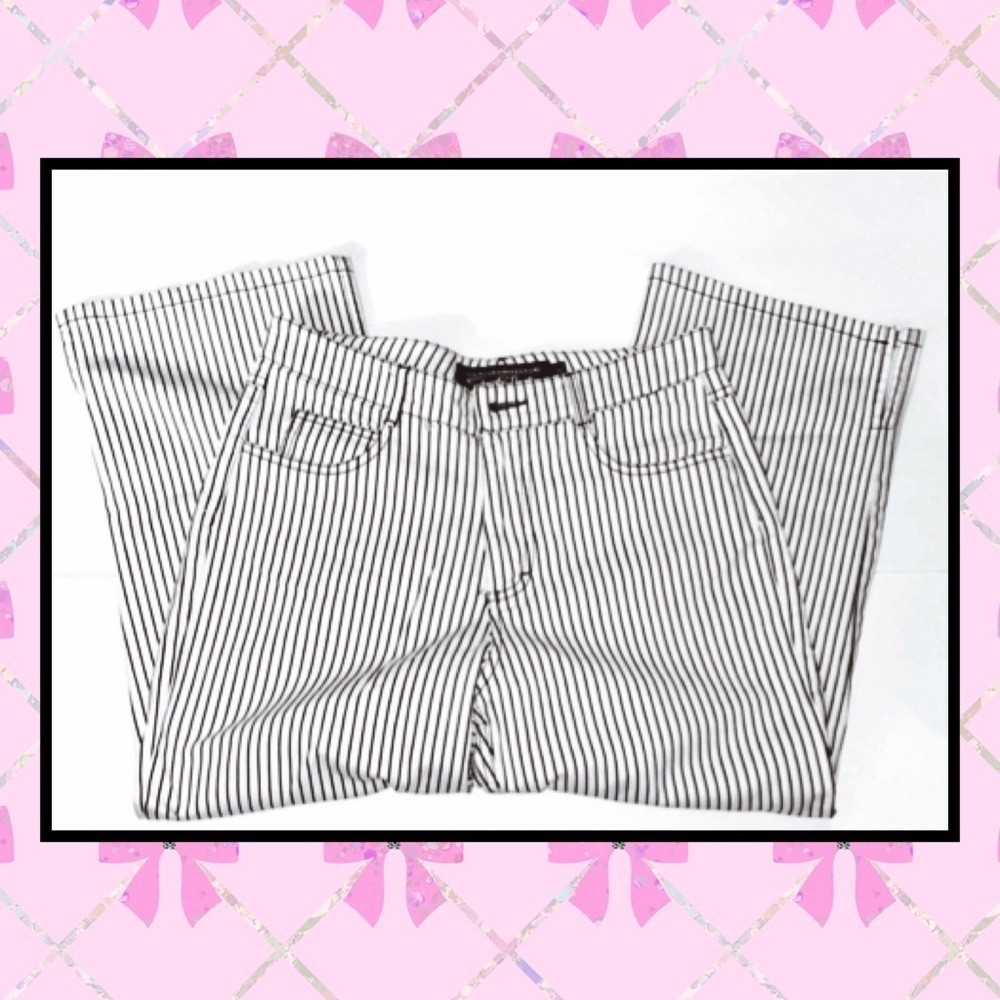 🎀Cheryl Nash Striped Women's Capris Sz 4 🎀Like New